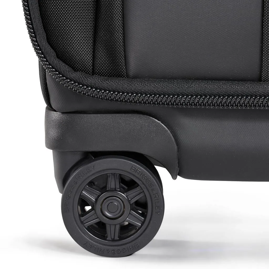 Briggs & Riley ZDX 29 Inch Large Expandable Spinner Luggage