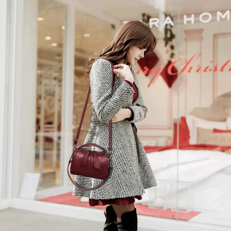 Elegant Bow Cross-body Lightweight Shoulder Bag