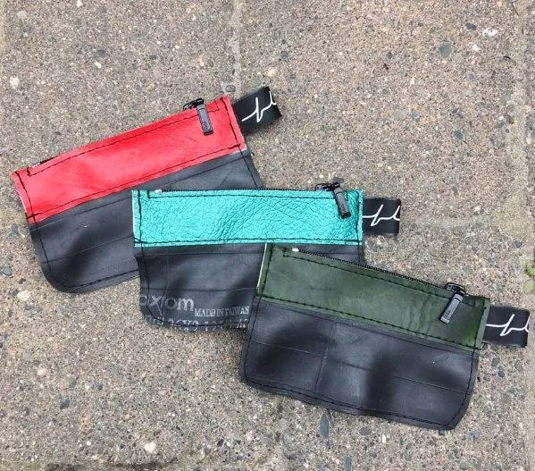 Flat Bags - Crossbody Bag