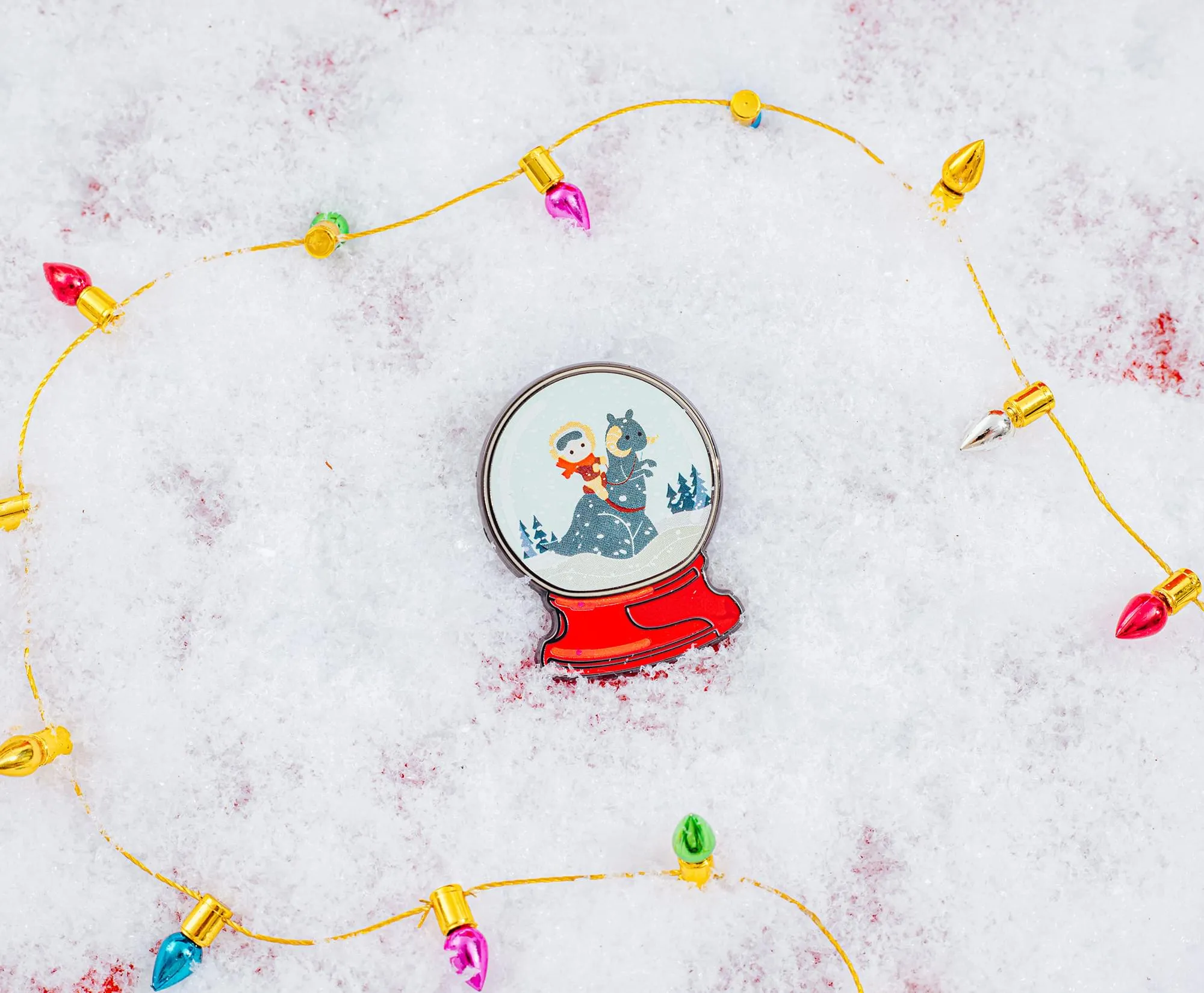 Star Wars Han Solo and Tauntaun Winter Snow Globe Enamel Pin