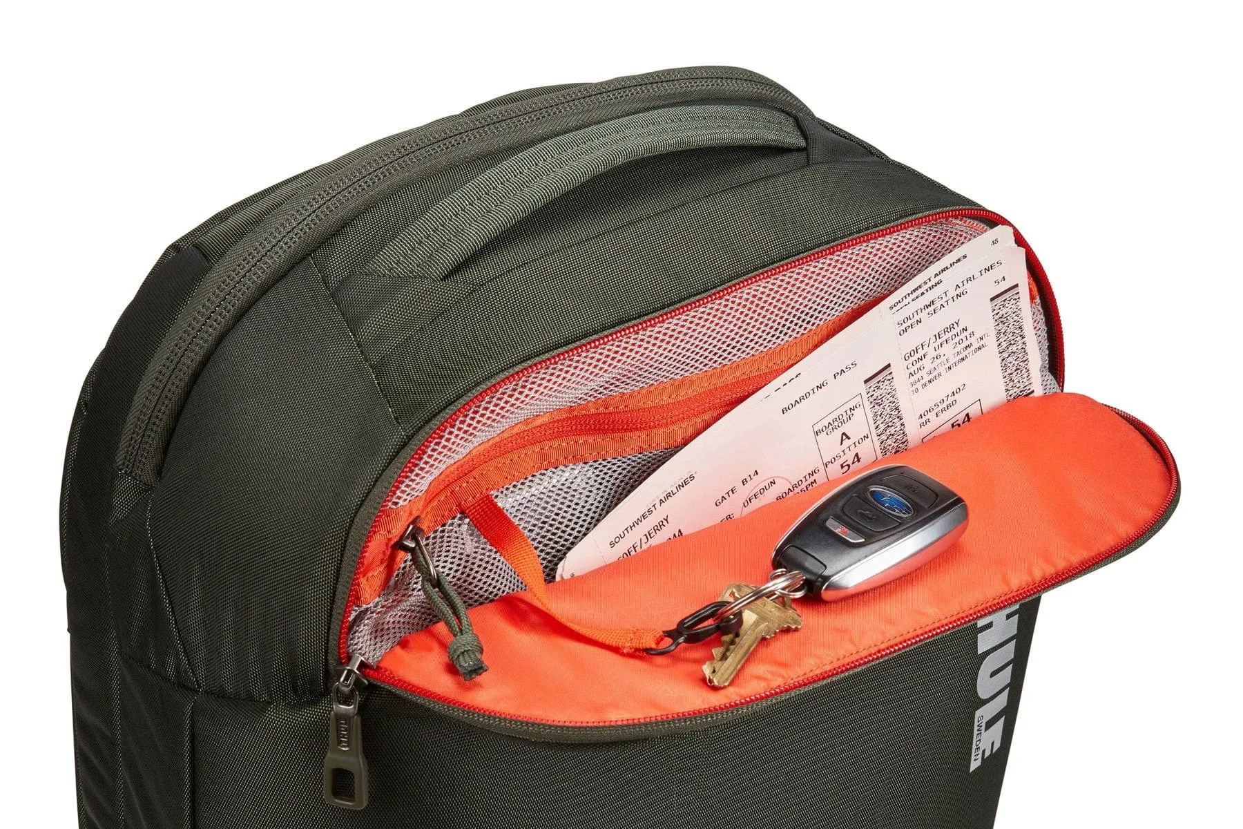 Thule Subterra Convertible Carry-On 40L
